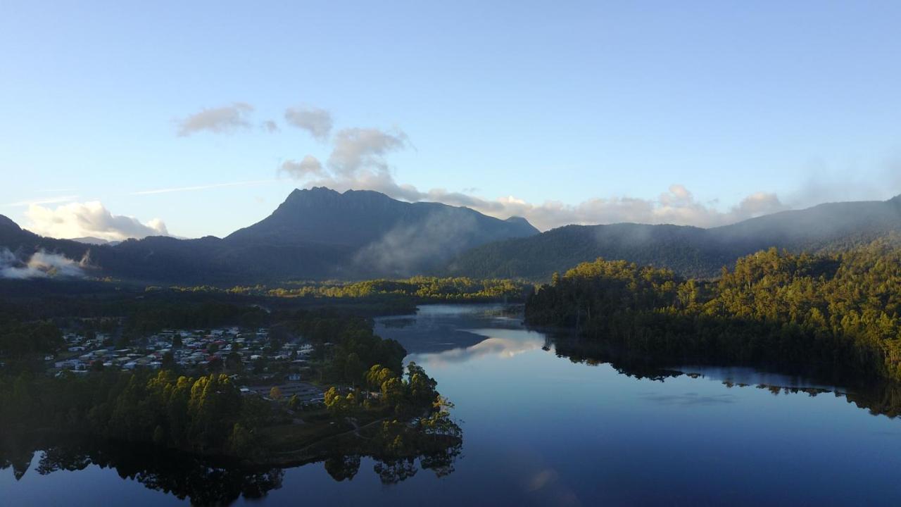 Tullah Lakeside Lodge Bagian luar foto