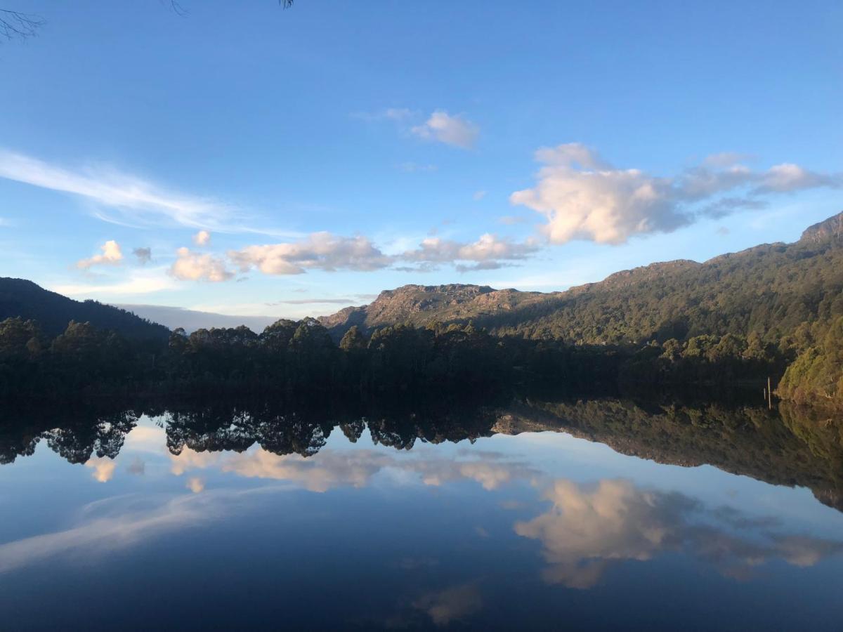 Tullah Lakeside Lodge Bagian luar foto