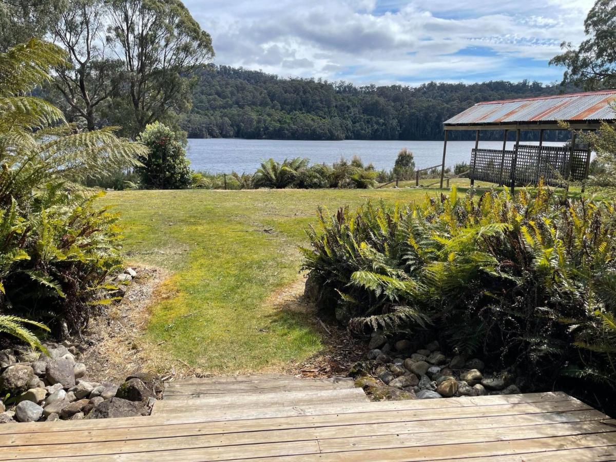 Tullah Lakeside Lodge Bagian luar foto
