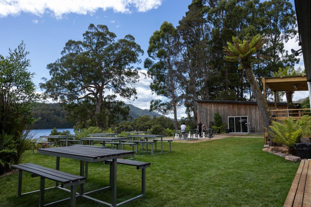 Tullah Lakeside Lodge Bagian luar foto